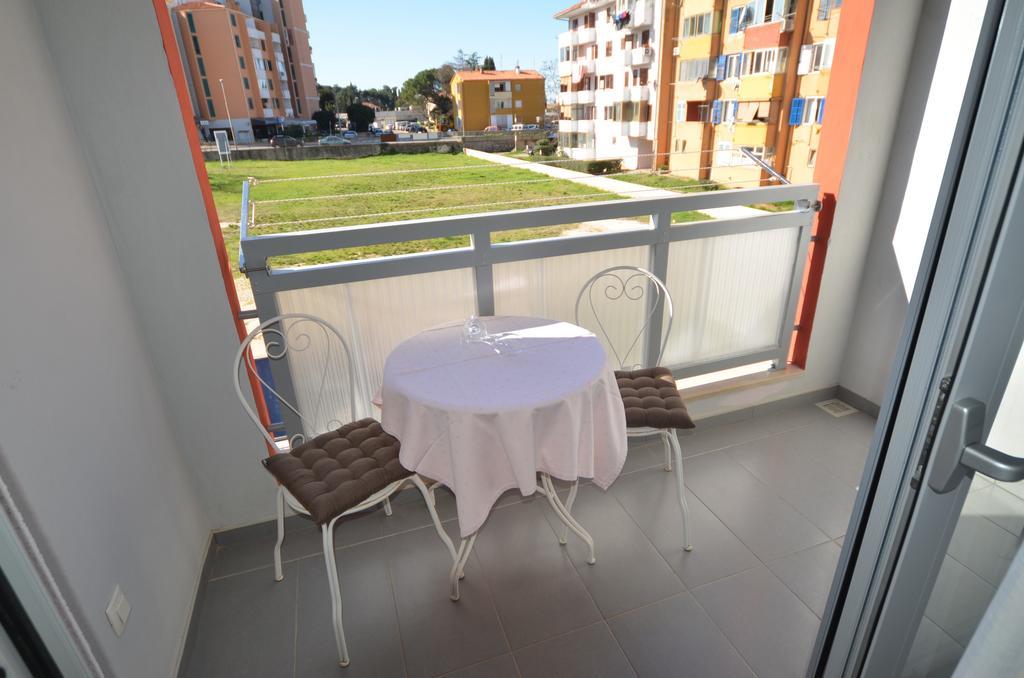 Apartment Dina 52 Rovinj Exterior foto
